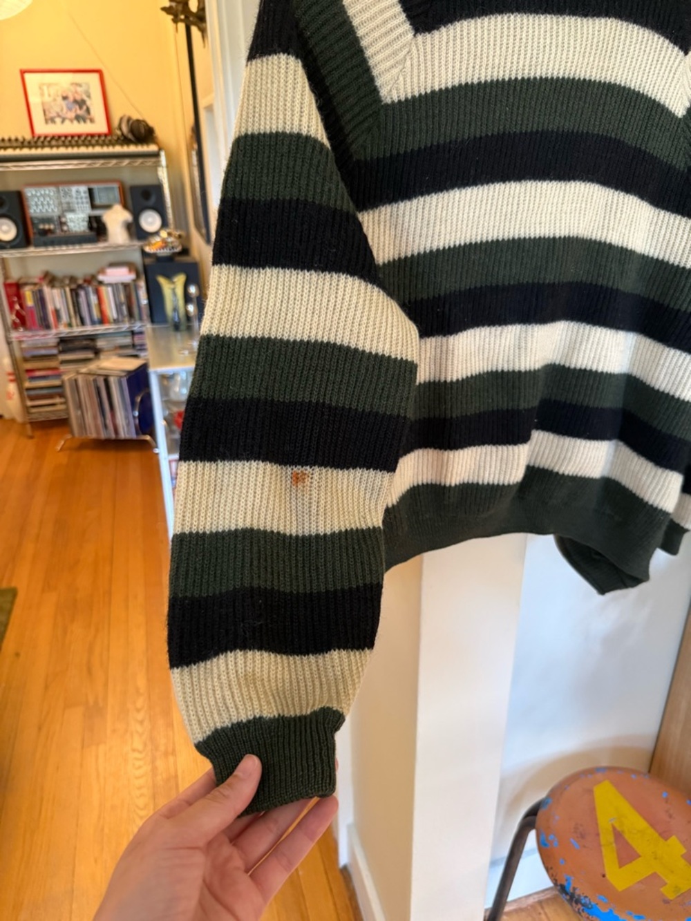Vintage 40s/50s Striped Zip-Up Sweater - Picture 4 of 15